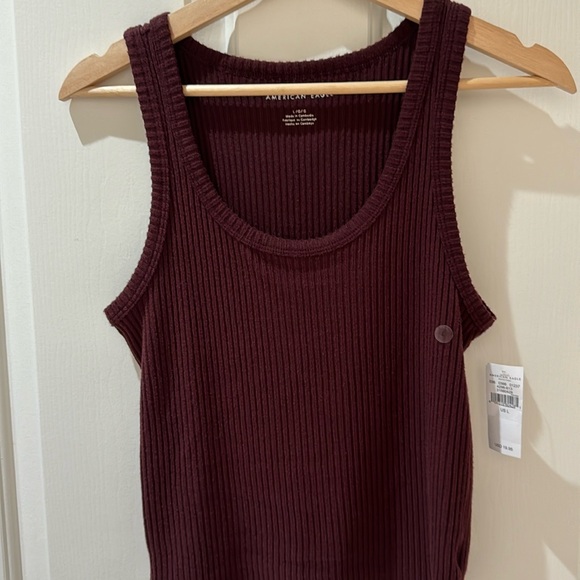 BNWT - American Eagle Maroon Red Ribbed Tank Top - Picture 1 of 3